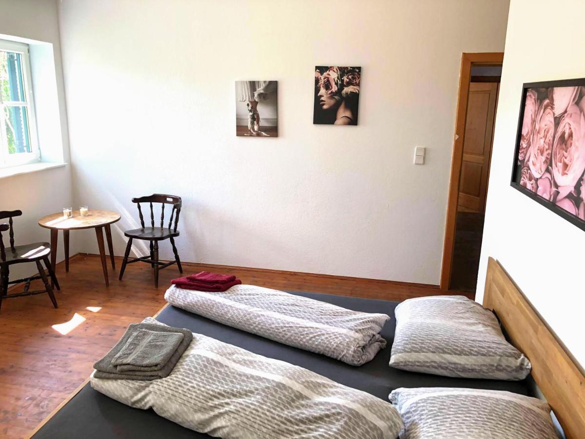 Ferienwohnungen Und Appartements Im Idyllischen Vierkanthof, Gruppenurlaube Loipersdorf bei Fuerstenfeld Ngoại thất bức ảnh